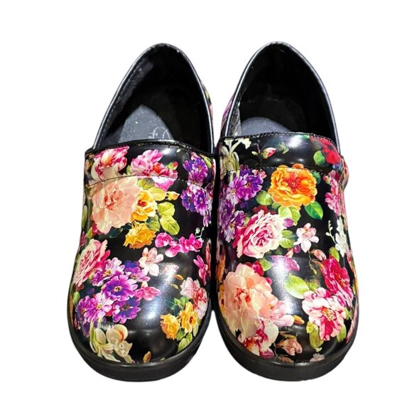Comfort Trendz Black Floral Clogs Size 7 - Picture 1 of 12